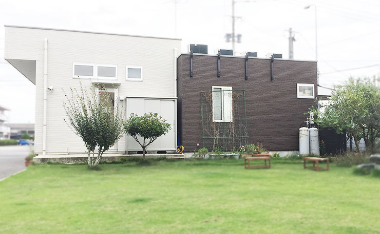 受付、待合室、外待